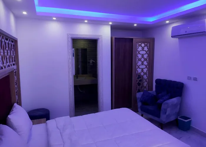Fanadir Bay Compound *